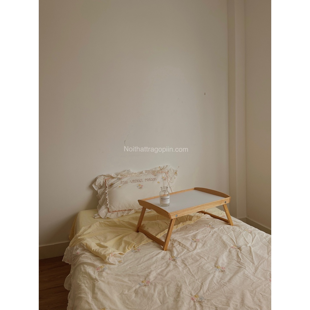 Bàn khay gấp ikea