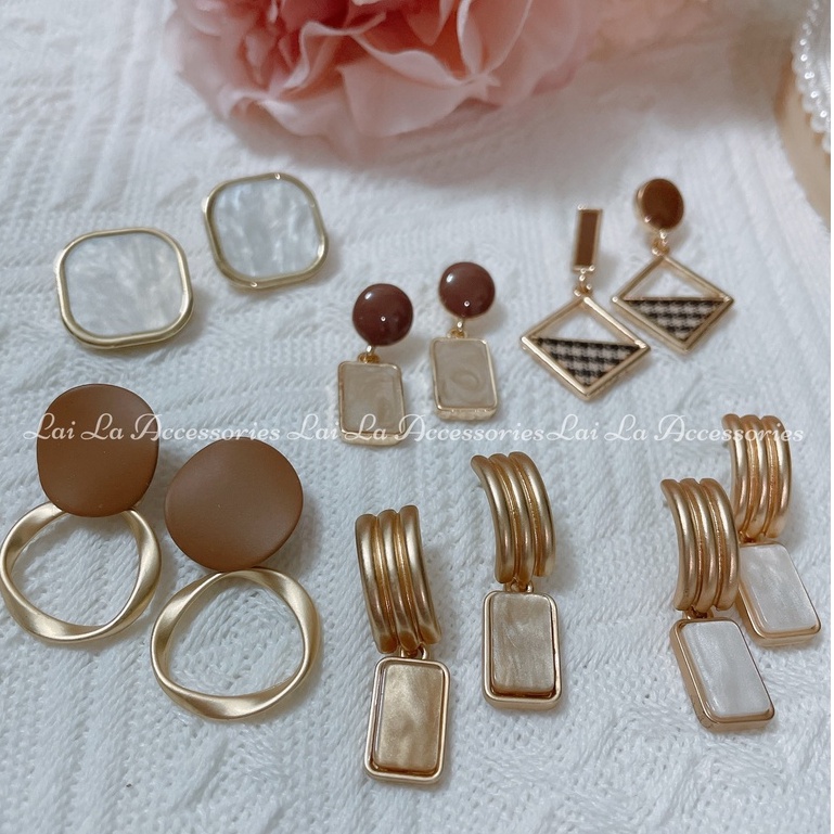 Bông tai vân đá tông màu nude cổ điển, Khuyên tai nữ thời trang phá cách Lại La