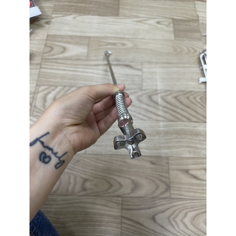 ĐŨA THẮNG INOX KÈM BÁNH XE