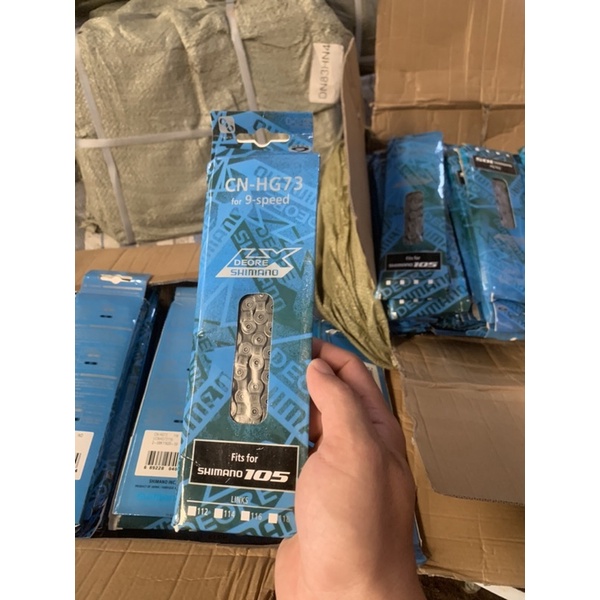 Sên , xích Shimano 9 speed .