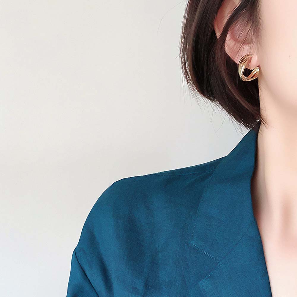 Khuyên Tai Nữ Trang Tạo Hình Độc Đáo