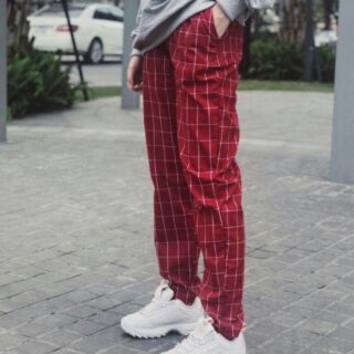Quần baggy kẻ caro