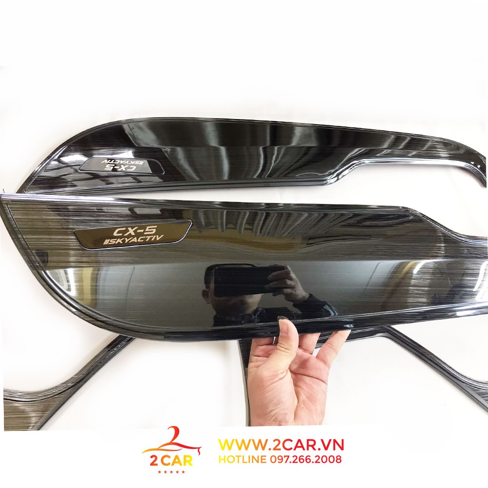 Ốp Tapli, màng loa cánh cửa xe Mazda CX5, CX-5 2018- 2022, 2023 Ốp chống xước cánh cửa, Hàng TiTan Cao Cấp