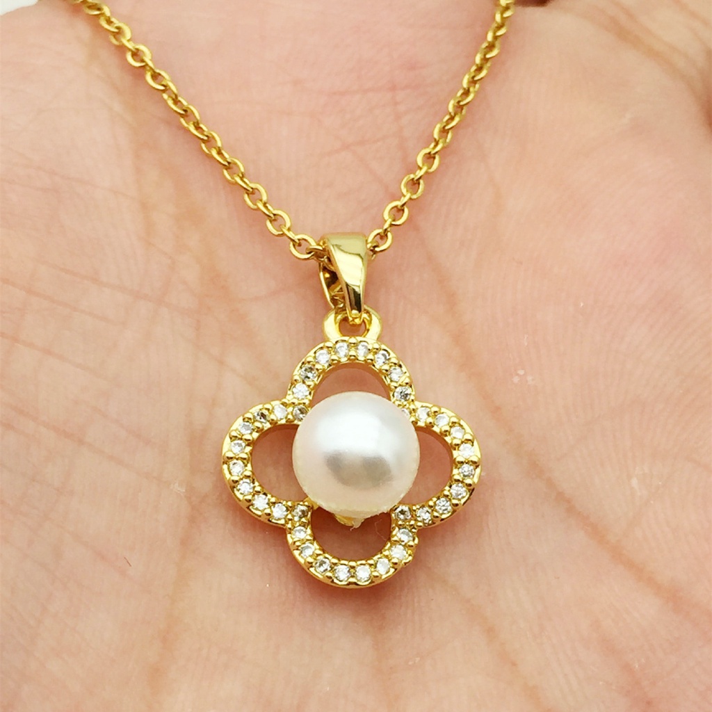 [Không đen gỉ] Dây chuyền thép titan mạ vàng mặt hoa gắn ngọc TB549