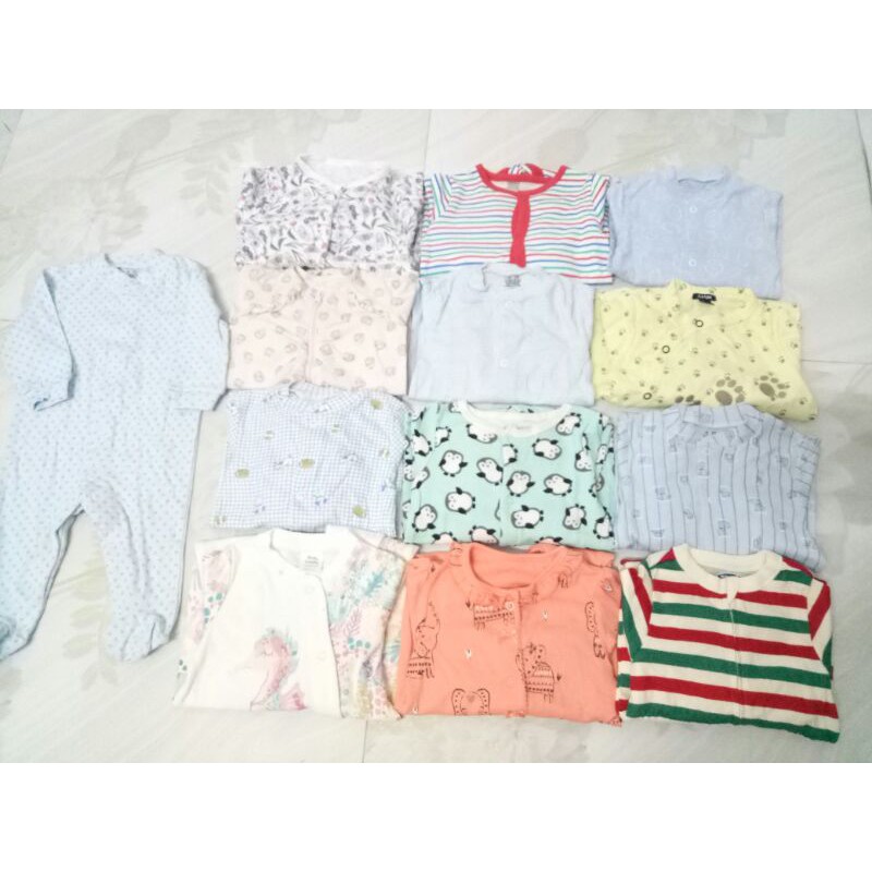 Xả lỗi một set 2 cái body dài xuất dư