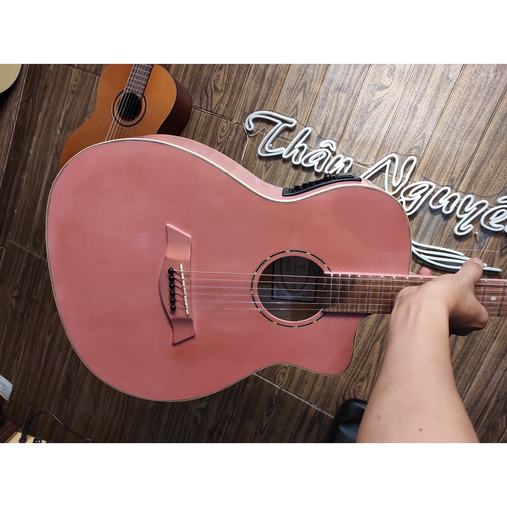Đàn Guitar Acoustic Màu Hồng T01H Gắn EQ-7545 Chính Hãng