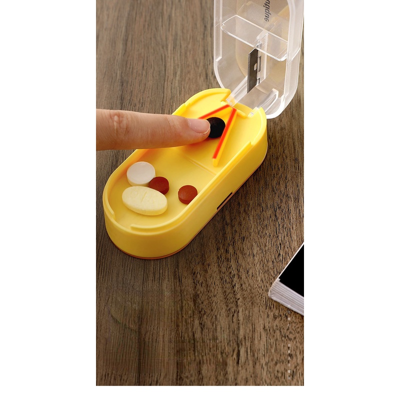 Hộp Đựng Thuốc Cỡ Nhỏ Trong Suốt Chia Ngăn Tiện Dụng Cho Gia Đình