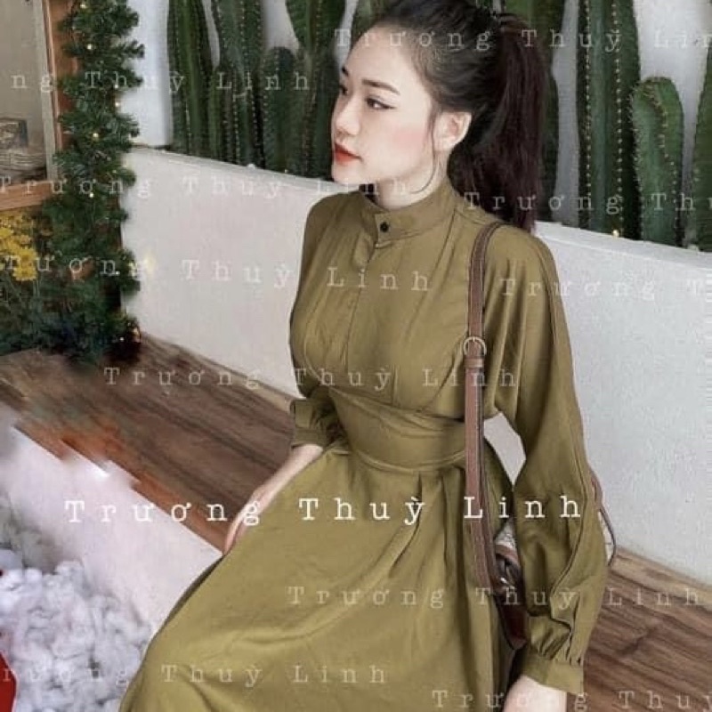 [Mã FAMARAL1 giảm 10K đơn 50K] Váy nâu vàng cổ tàu dáng dài | BigBuy360 - bigbuy360.vn