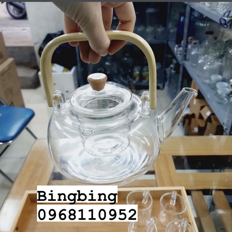 Ấm trà thuỷ tinh chịu nhiệt quai cao có lõi lọc sang trọng 1000ml