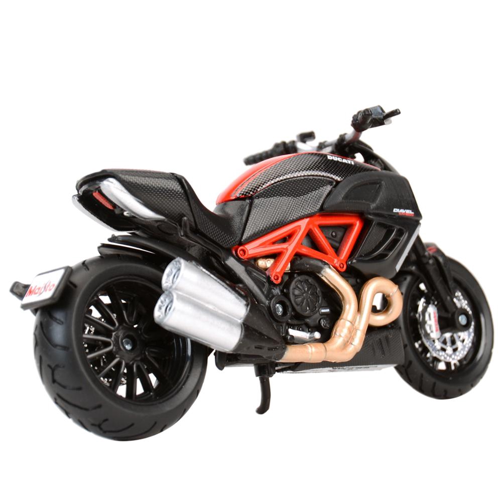 Maisto 1:18 Ducati Diavel Carbon Die Cast Đồ chơi mô hình tĩnh mô tô sưu tầm