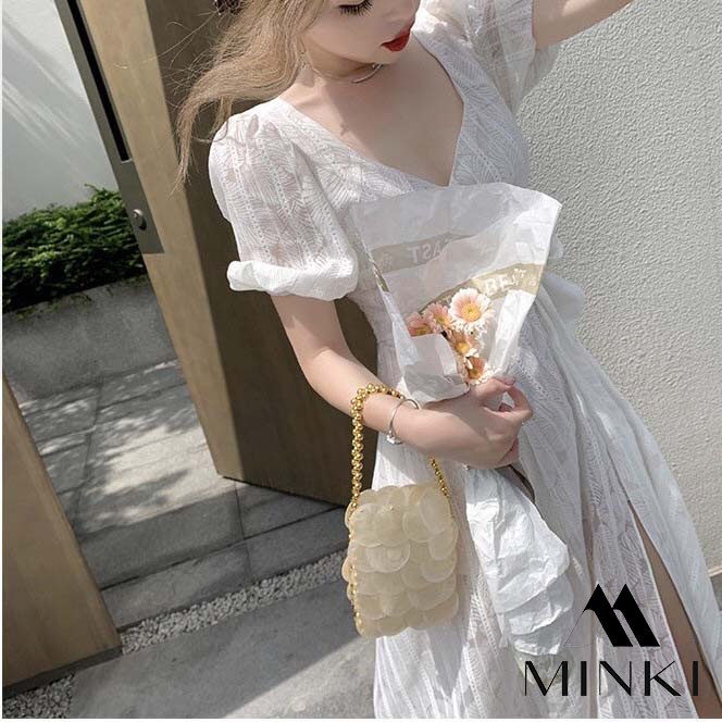 🌸 ĐẦM TRẮNG HỒNG HOẠ TIẾT CHIẾC LÁ - CHẤT LIỆU CAO CẤP - MÀU TRẮNG / HỒNG | BigBuy360 - bigbuy360.vn