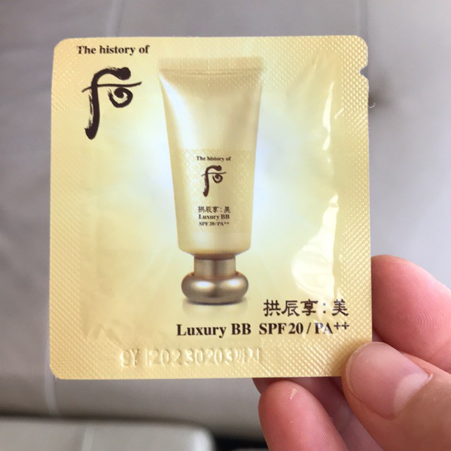 Kem nền che khuyết điểm bb cream whoo gói 1ml - nâng tông , độ che phủ cao  , che khuyết điểm , dưỡng da , chống nắng