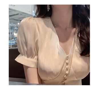 Đầm lụa cài nút