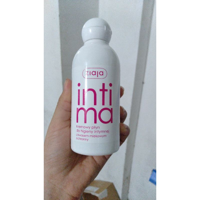 Dung dịch vệ sinh Intima Ziaja dạng sữa 200 ml