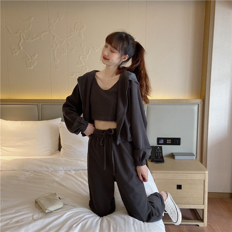 Set Đồ Thể Thao Dài Tay Phong Cách Hàn Quốc Thời Trang Trẻ Trung Cho Nữ