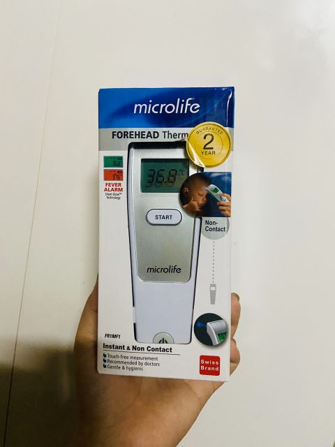 Nhiệt kế hồng ngoại đo trán Microlife FR1MF1