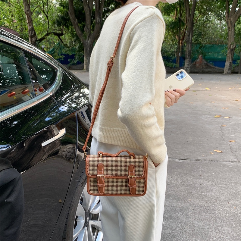 Túi đeo chéo hình vuông nhỏ phong cách retro Anh Quốc