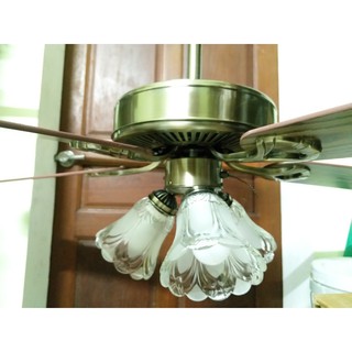 Quạt đèn trần - Quạt Trần 3 đèn mẫu tân cổ điển cánh gỗ nổi bật 42 inch, động cơ lõi đồng,có điều khiển từ xa