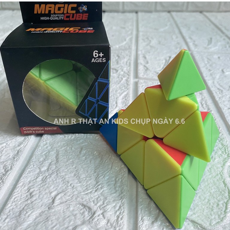 Rubik Tam Giác Rubik Kim Tự Tháp Xoay Trơn Tru, Bền Đẹp. Có hộp