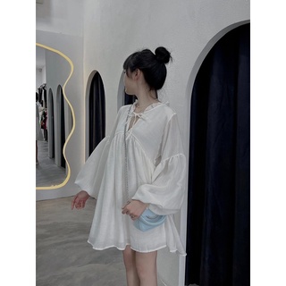 Đầm doll trắng cổ bèo tay bí