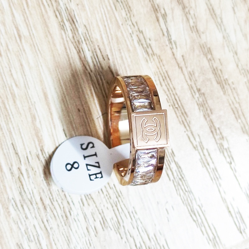 Nhẫn Nữ Titan Không Rỉ Đính Đá Nhân Tạo TT 4129