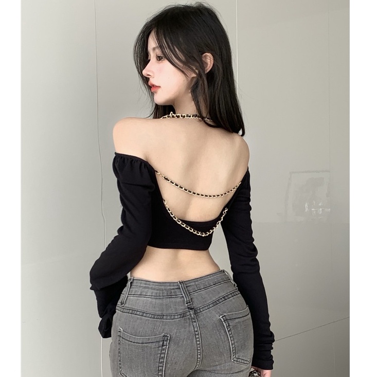 QKOOLE Áo croptop trễ vai  tay dài phối dây xích phong cách Hàn Quốc quyến rũ cho nữ