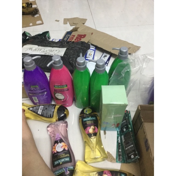 Bộ 3 Dầu gội có dầu xả Palmolive Dưỡng Ẩm bổ sung từ sữa dừa 180ml♥️