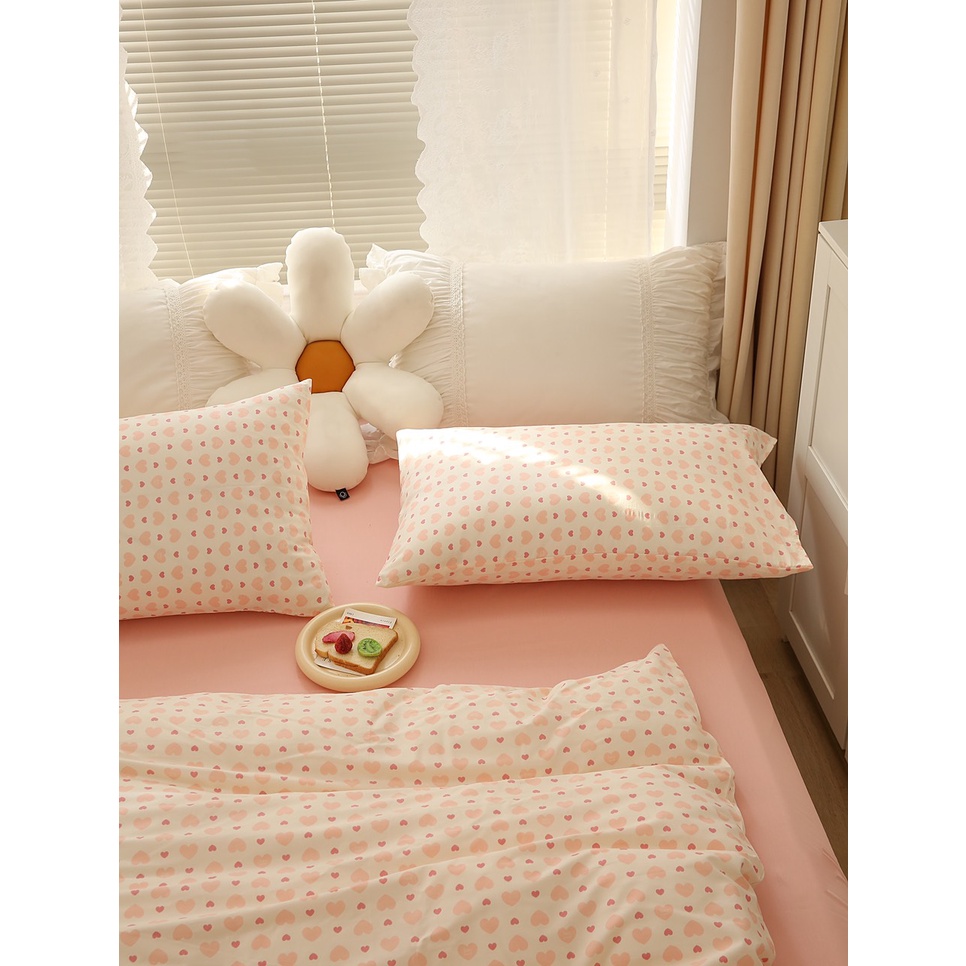 Bộ chăn ga gối cotton Living nhập khẩu LONAAbedding họa tiết tim nhí ( full size)