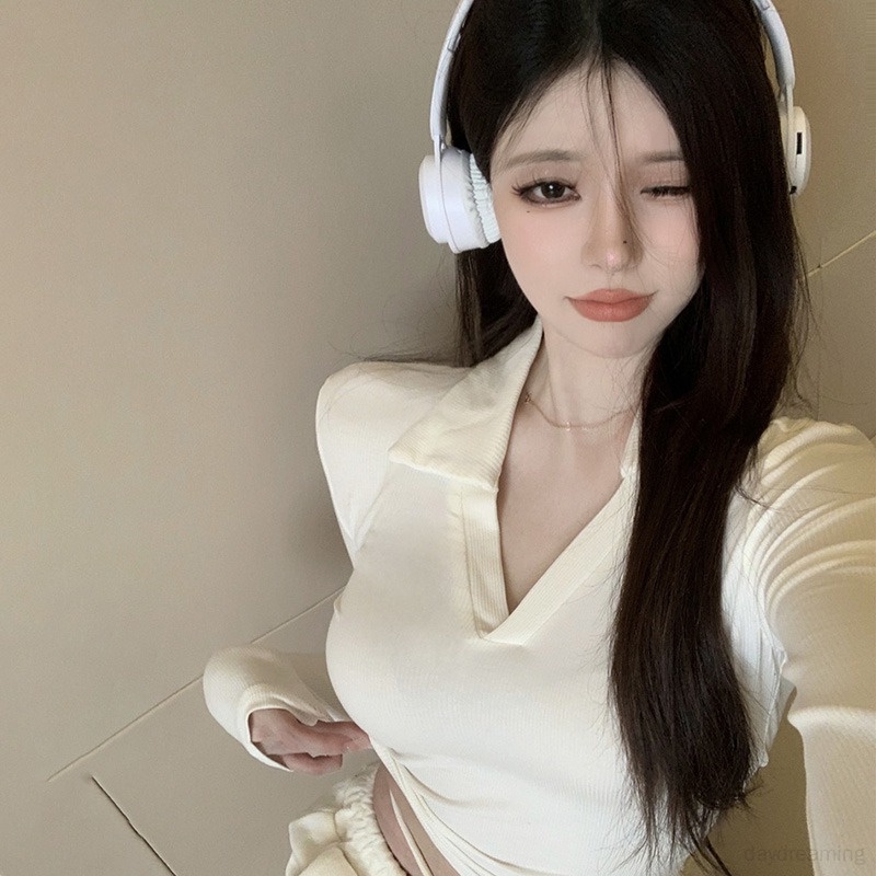 Áo Thun Tay Dài Cổ Chữ V Màu Sắc Đơn Giản Phong Cách Hàn Quốc