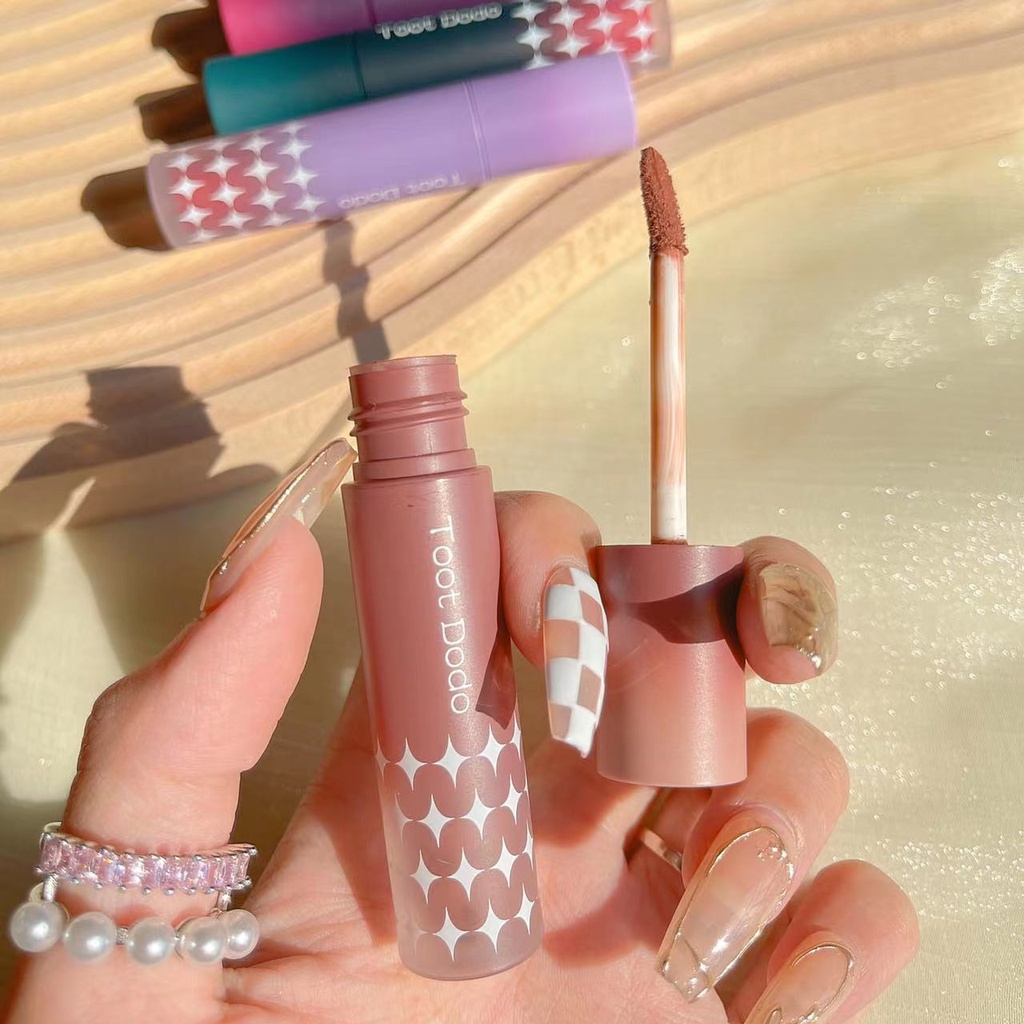 Son Kem Nhung Lì Kháng Nước Chống Dính Cốc Lâu Trôi Dưỡng Ẩm Môi 8 Màu Tùy Chọn