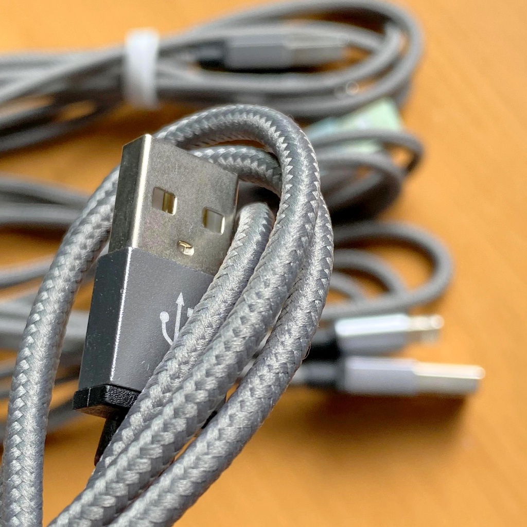 Cáp sạc chân siêu bền cho ĐT 5 6 7 8 X 11 dây dài 1m vào điện nhanh không kén máy KLH 3i