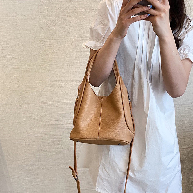 Túi đeo chéo IELGY màu trơn dễ phối đồ thời trang trẻ trung dành cho nữ