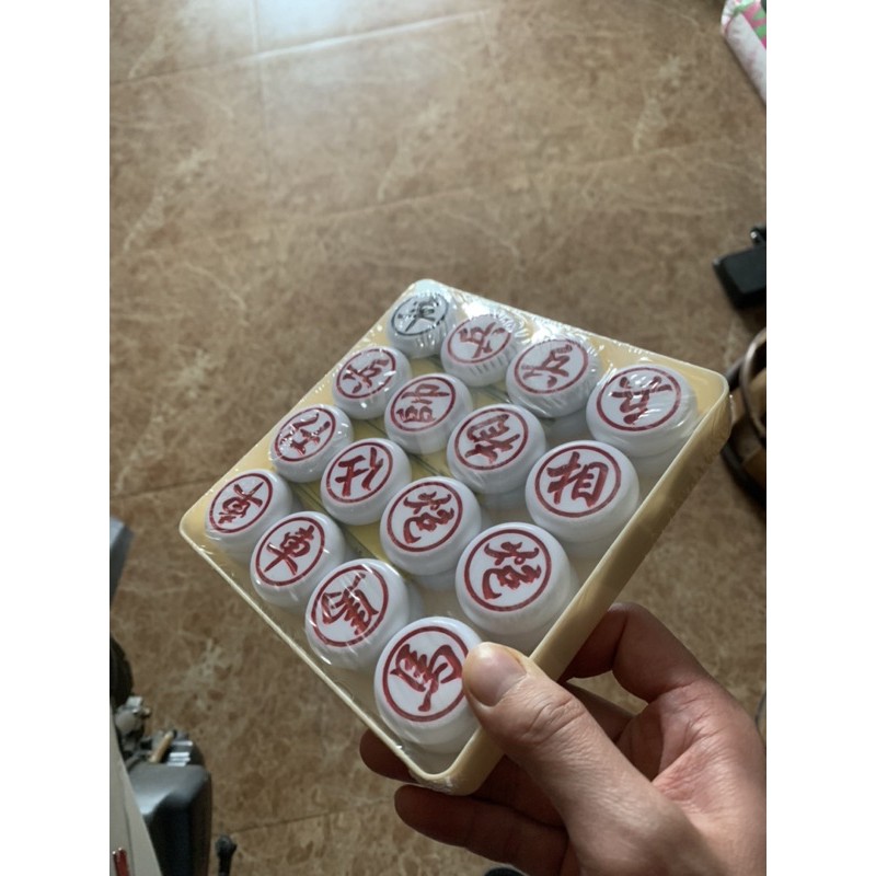 Cờ Tướng Giả Ngọc Hộp Nhựa