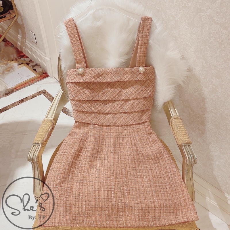 Váy tweed xếp ly ngực