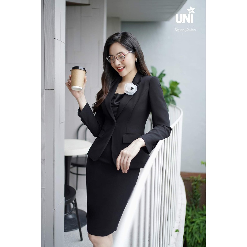 Áo Vest Nữ UNIVTH Đính Hoa Sang Trọng 5V0235 Uni Korean Fashion
