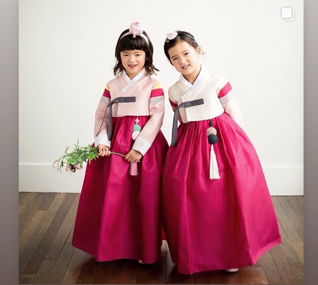 HANBOK BÉ GÁI MẪU MỚI CHUẨN HÀN QUỐC