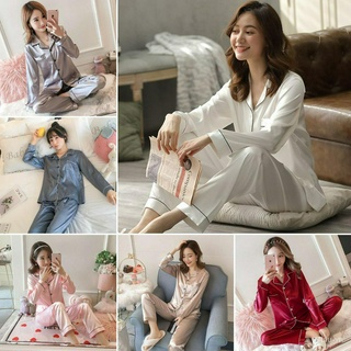 Bộ đồ ngủ vải lụa satin kiểu dáng dễ thương cho nữ