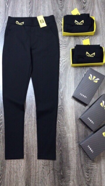 HÀNG LOẠI 1-QUẦN LEGGING FENDY MỚI 2020-ẢNH THẬT | BigBuy360 - bigbuy360.vn