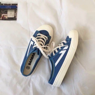 Giày không gót xinh