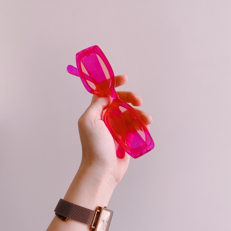 Kính Form Vuông Siêu Ngầu | BigBuy360 - bigbuy360.vn