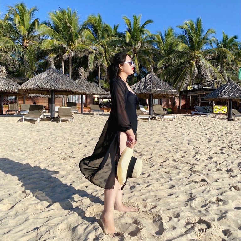 Áo choàng kimono tay bồng dài tay LILY mặc ngoài bikini đi biển BKN06
