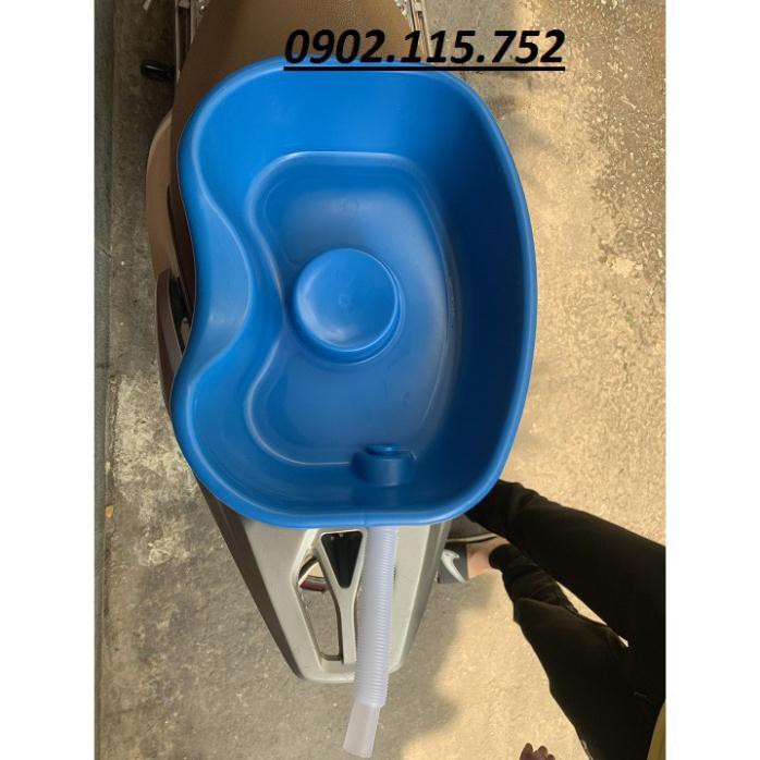 Chậu gội đầu tại giường cho người bệnh