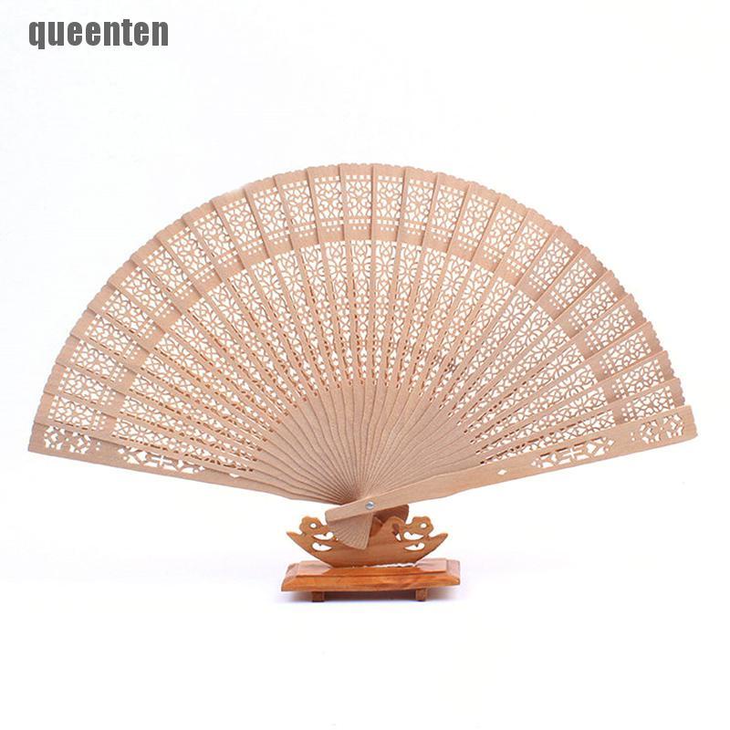 Quạt xếp cầm tay bằng gỗ phong cách vintage