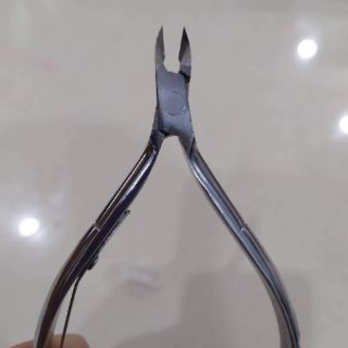 Kìm nhặt da hiệu Sky one loại tốt