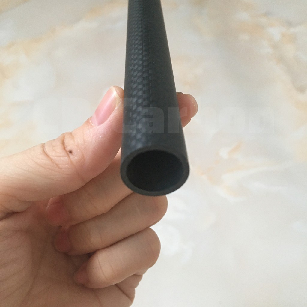 Ống carbon 3K rỗng dài 1 mét đường kính ngoài 17mm, đường kính trong 14mm