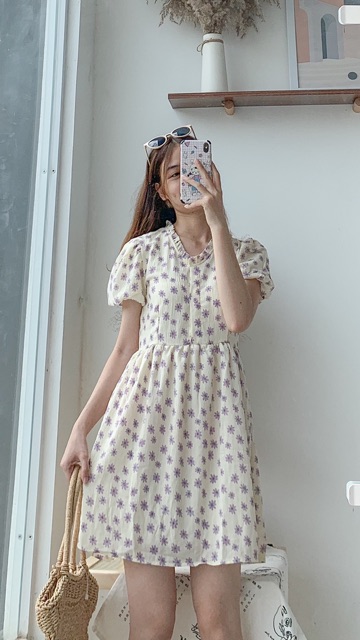Đầm hoa nhí  - váy vintage hoa cúc tím nền trắng tay bồng siêu xinh | BigBuy360 - bigbuy360.vn