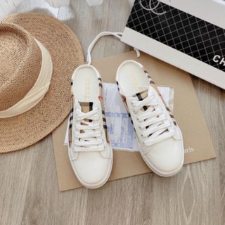 Giày sục nữ Burberry siêu phẩm sành điệu