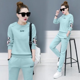 Bộ nỉ nữ chất lượng hàng đầu. Cam kết hàng như hình. Có 7 mẫu để chị em chọn lựa màu sắc nhẹ nhàng nữ tính giá lại mềm ạ