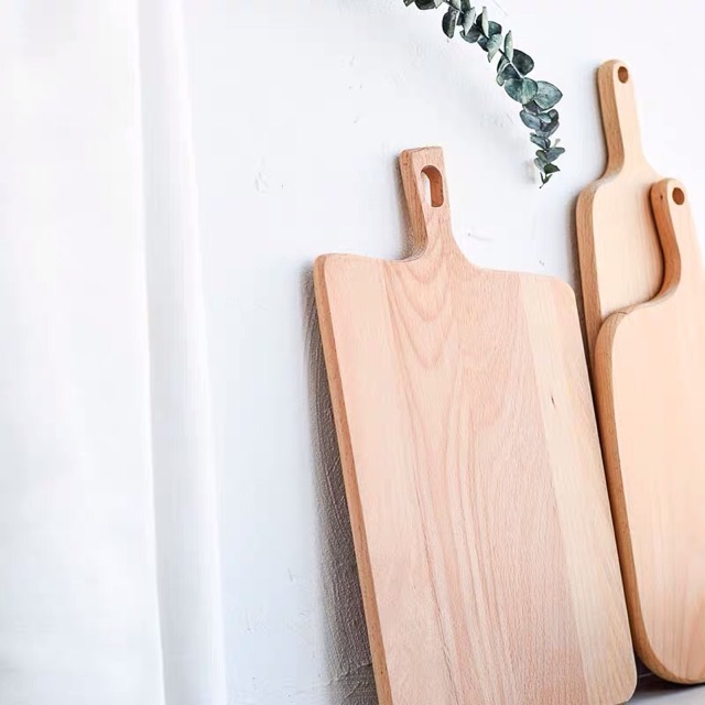 Thớt gỗ cheese board để bày biện decor thức ăn