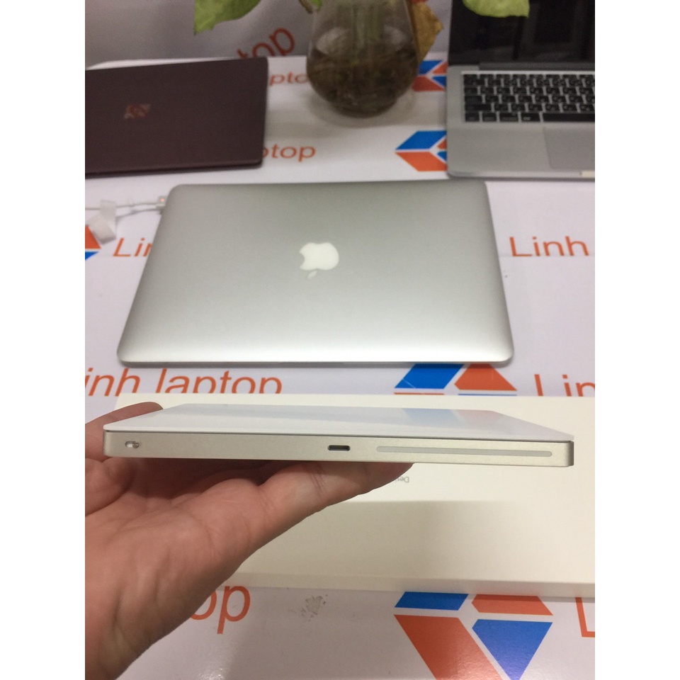 Bàn Di Chuột Bluetooth Magic Trackpad 2 Dùng Cho iPhone, iPad, Macbook, iMac Cảm Ứng